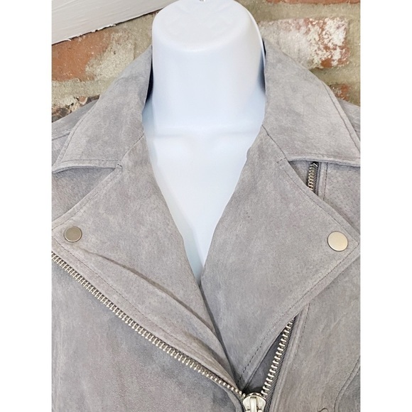 BlankNYC Gray Suede Leather
Asymmetrical Moto Jacket New Size XS - Picture 6 of 14